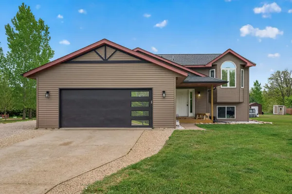 $375,000 | 14216 314th Avenue Northwest, Princeton, MN 55371