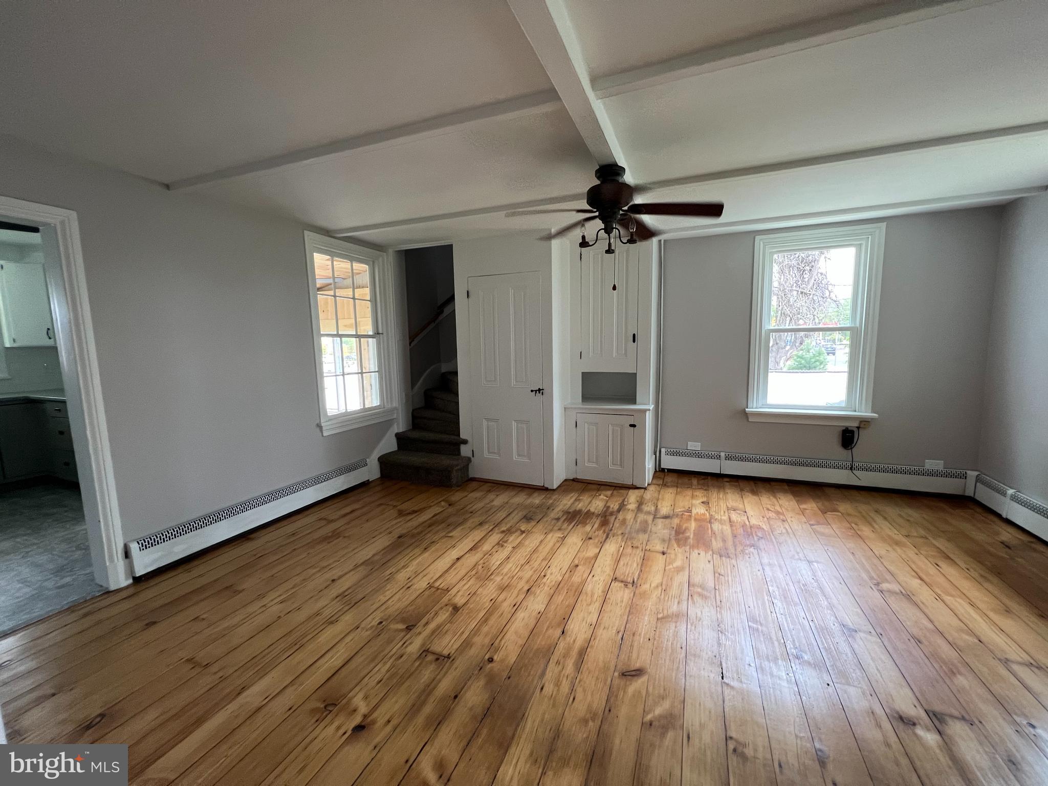 598 Newtown Road Warminster, PA 18974 - Photo 14 of 29 Gallery Image 14