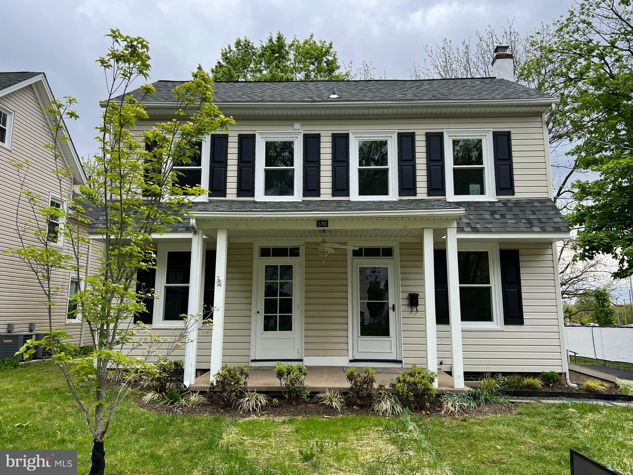 598 Newtown Road Warminster, PA 18974 - Photo 3 of 29 Gallery Image 3