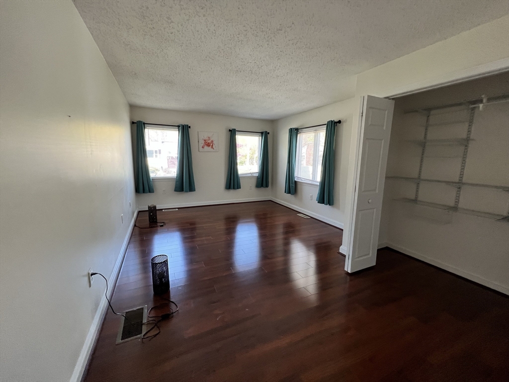 12 Gassett Road Westford, MA 01886 - Photo 27 of 38
