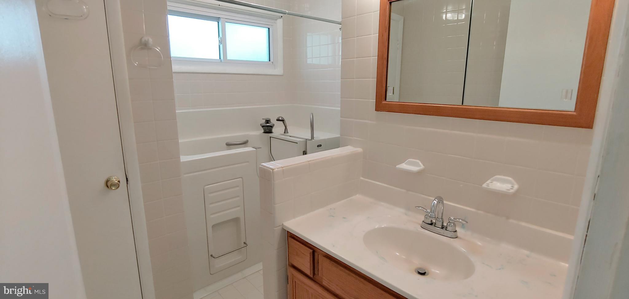 537 Rita Drive Odenton, MD 21113 - Photo 19 of 54 Gallery Image 19