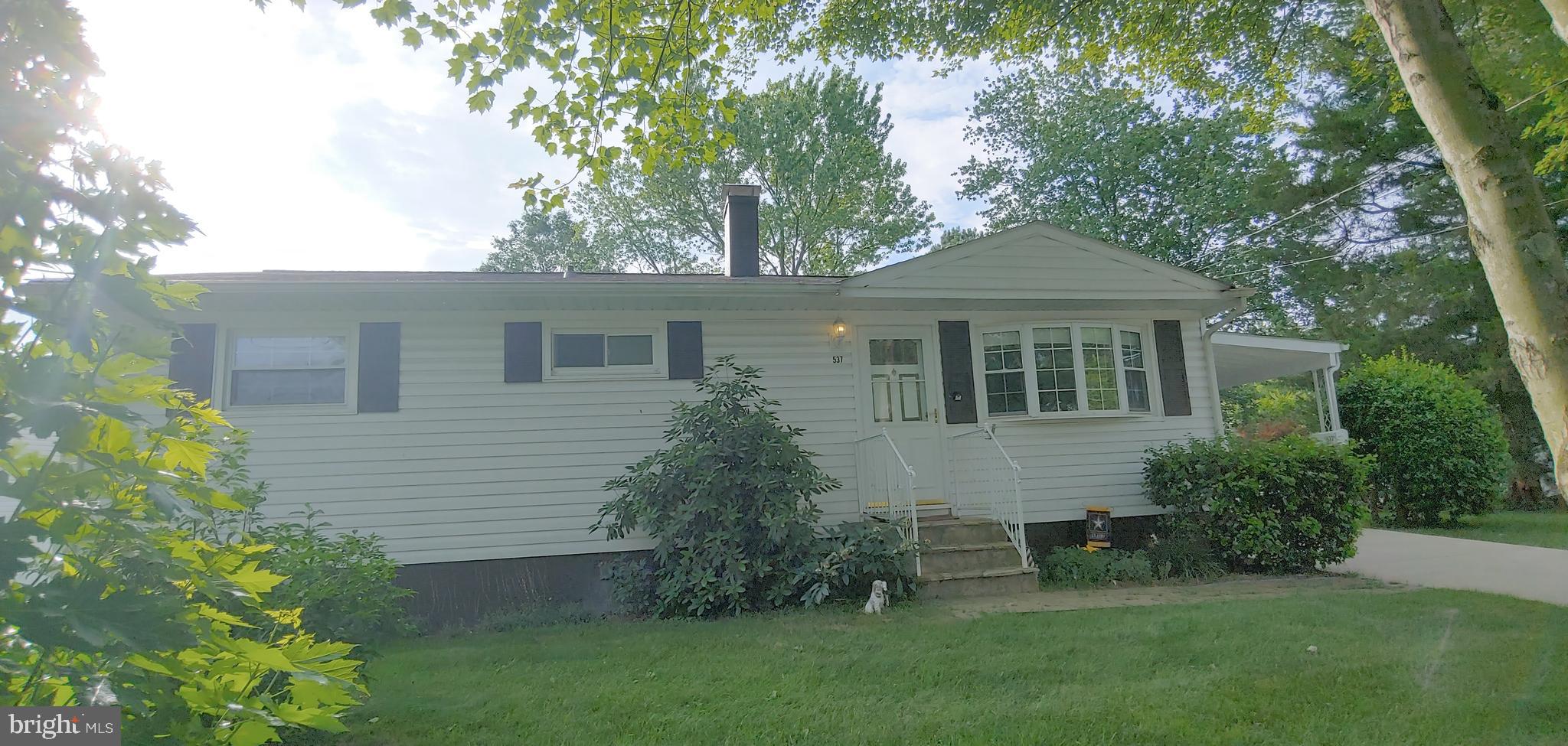 537 Rita Drive Odenton, MD 21113 - Photo 6 of 54 welcome home!