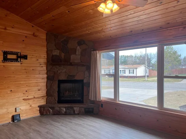 $165,000 | 18 9th Avenue Northeast, Deer River, MN 56636