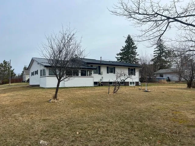 $165,000 | 18 9th Avenue Northeast, Deer River, MN 56636