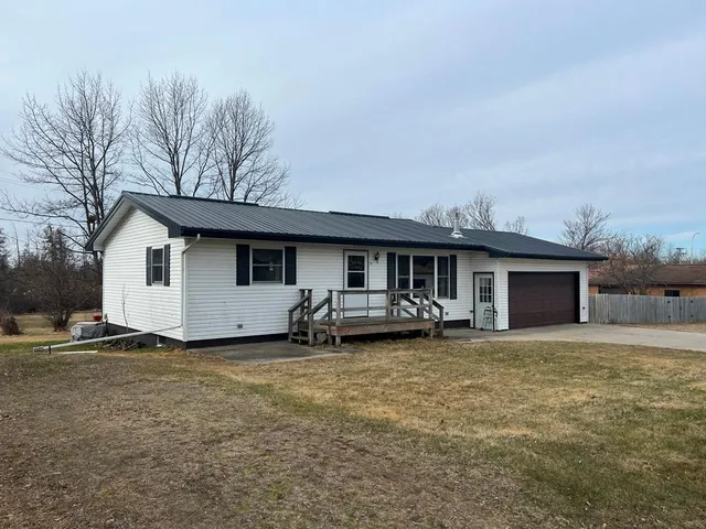 $165,000 | 18 9th Avenue Northeast, Deer River, MN 56636