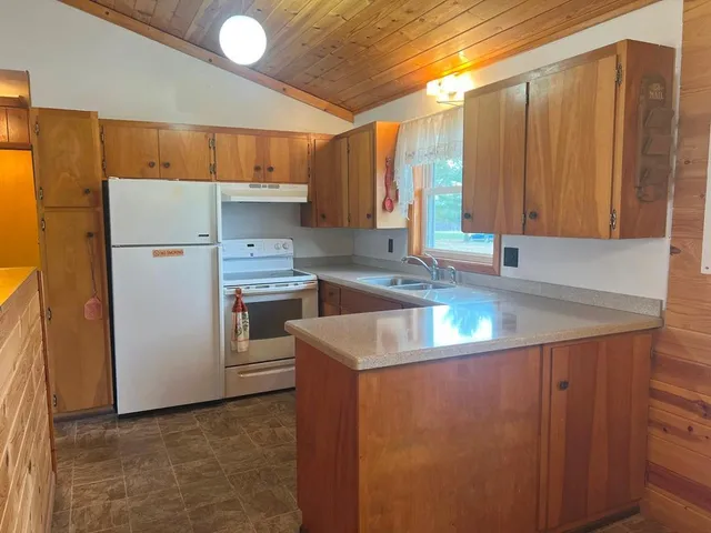 $165,000 | 18 9th Avenue Northeast, Deer River, MN 56636