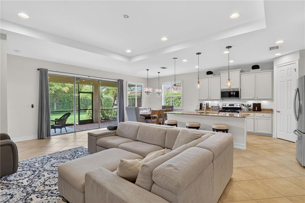 16380 Aberdeen Way Naples, FL 34110 - Photo 7 of 33