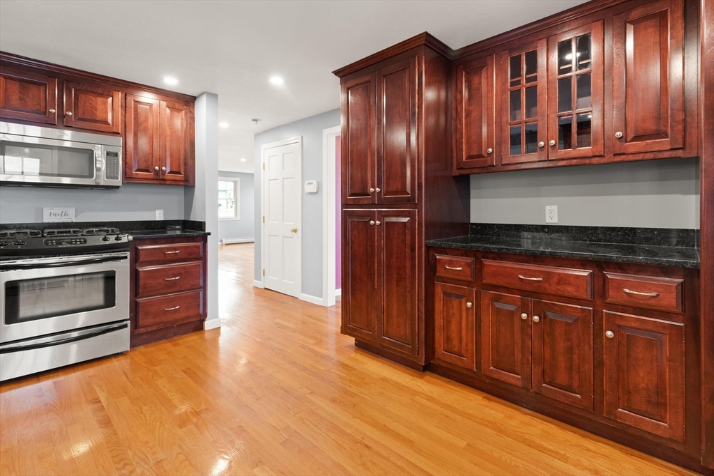 19 Brookfield Road Norwood, MA 02062 - Photo 13 of 33 Gallery Image 13