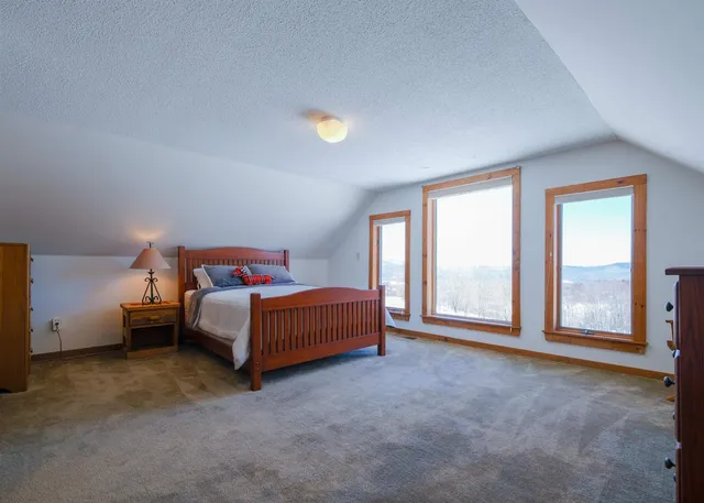 $575,000 | 306 Yale Road, Mount Holly, VT 05730