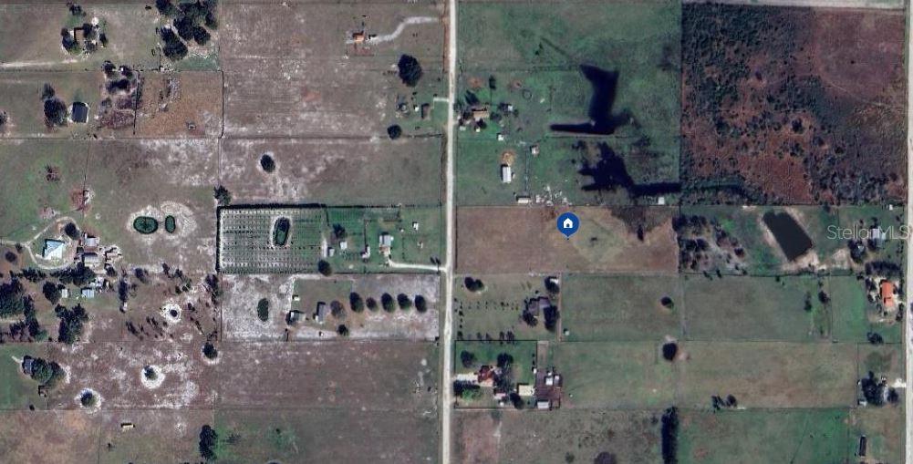 52 Meadow Way Frostproof, FL 33843 - Photo 2 of 3