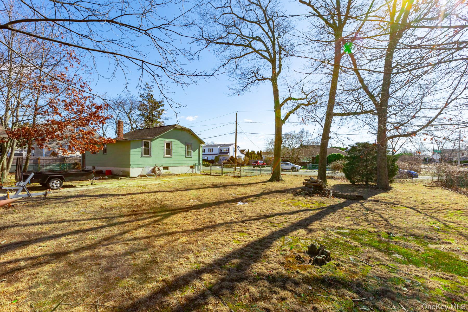 160 Austin Street Lindenhurst, NY 11757 - Photo 20 of 20