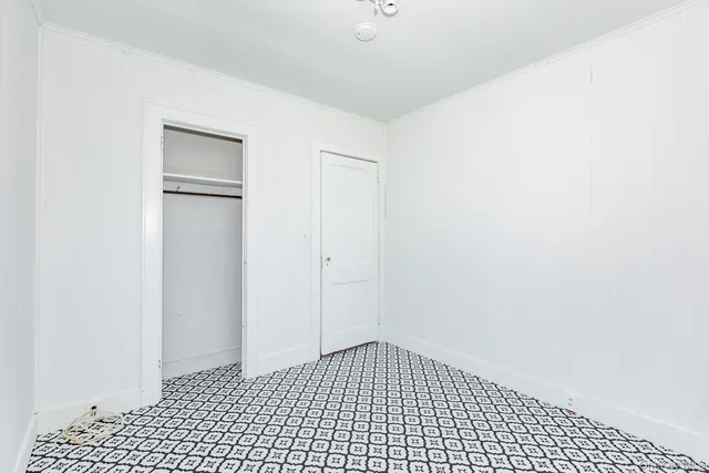 $3,400 | 160 Austin Street, Lindenhurst, NY 11757