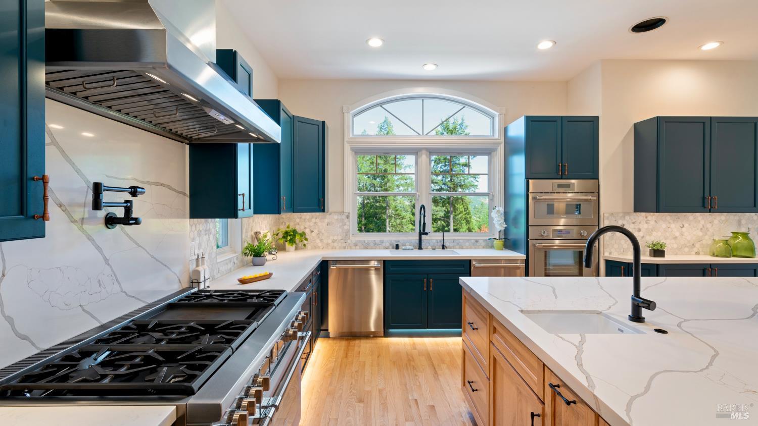 1362 Manzanita Court Santa Rosa, CA 95404 - Photo 7 of 35