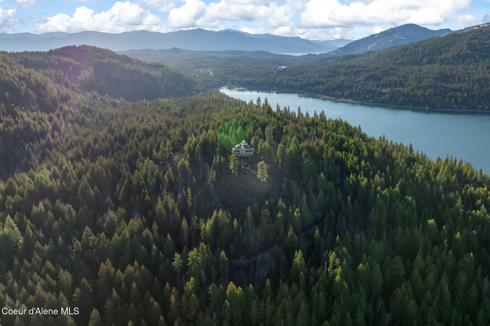 1175 Eureka Road Sagle, ID 83860 - Photo 5 of 73 71_DJI_20251220013719_0105_D