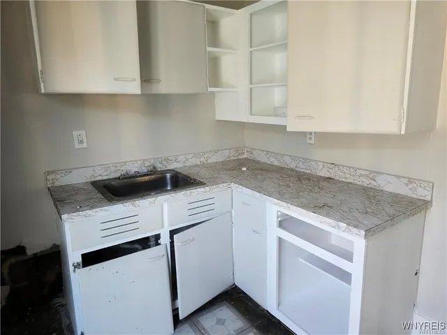 $130,000 | 274 Washburn Street, Lockport City, NY 14094