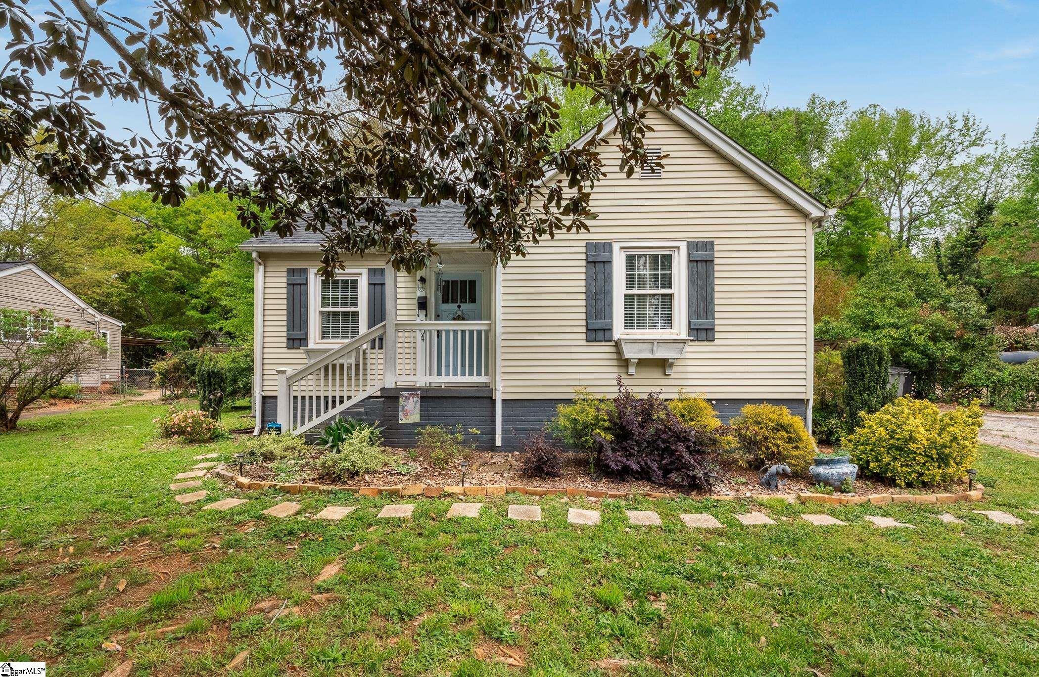 904 North Franklin Road Greenville, SC 29617 - Photo 1 of 30 Gallery Image 1
