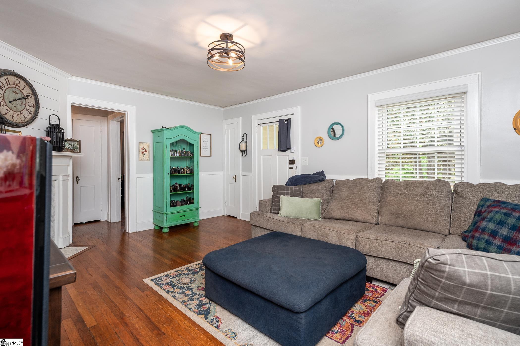 904 North Franklin Road Greenville, SC 29617 - Photo 4 of 30 Gallery Image 4