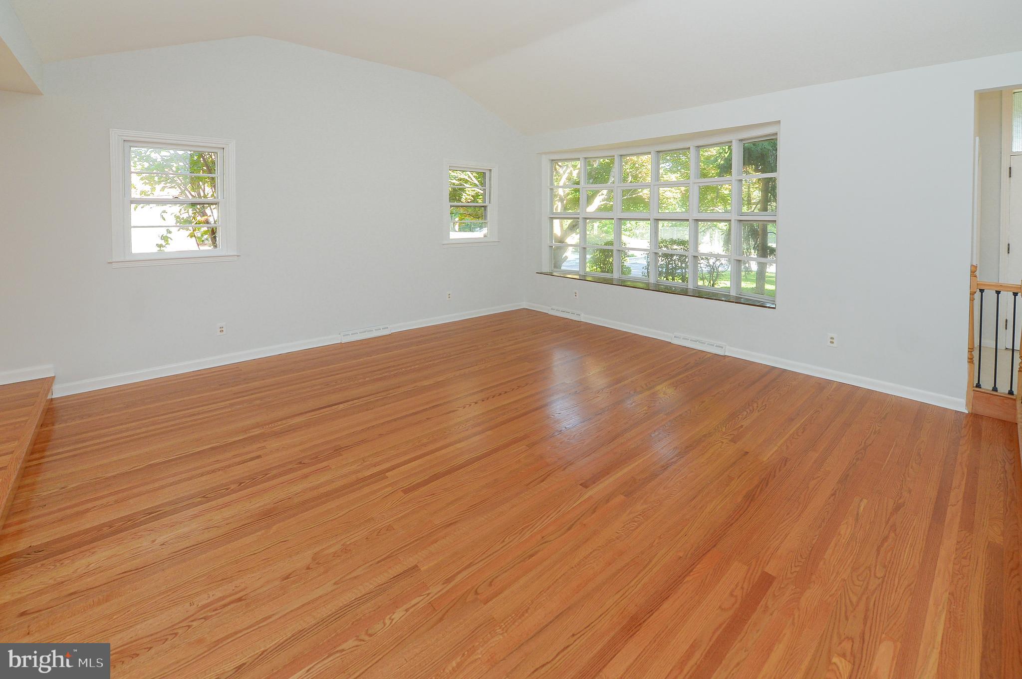 1205 Manoa Road Wynnewood, PA 19096 - Photo 11 of 44 Living Room