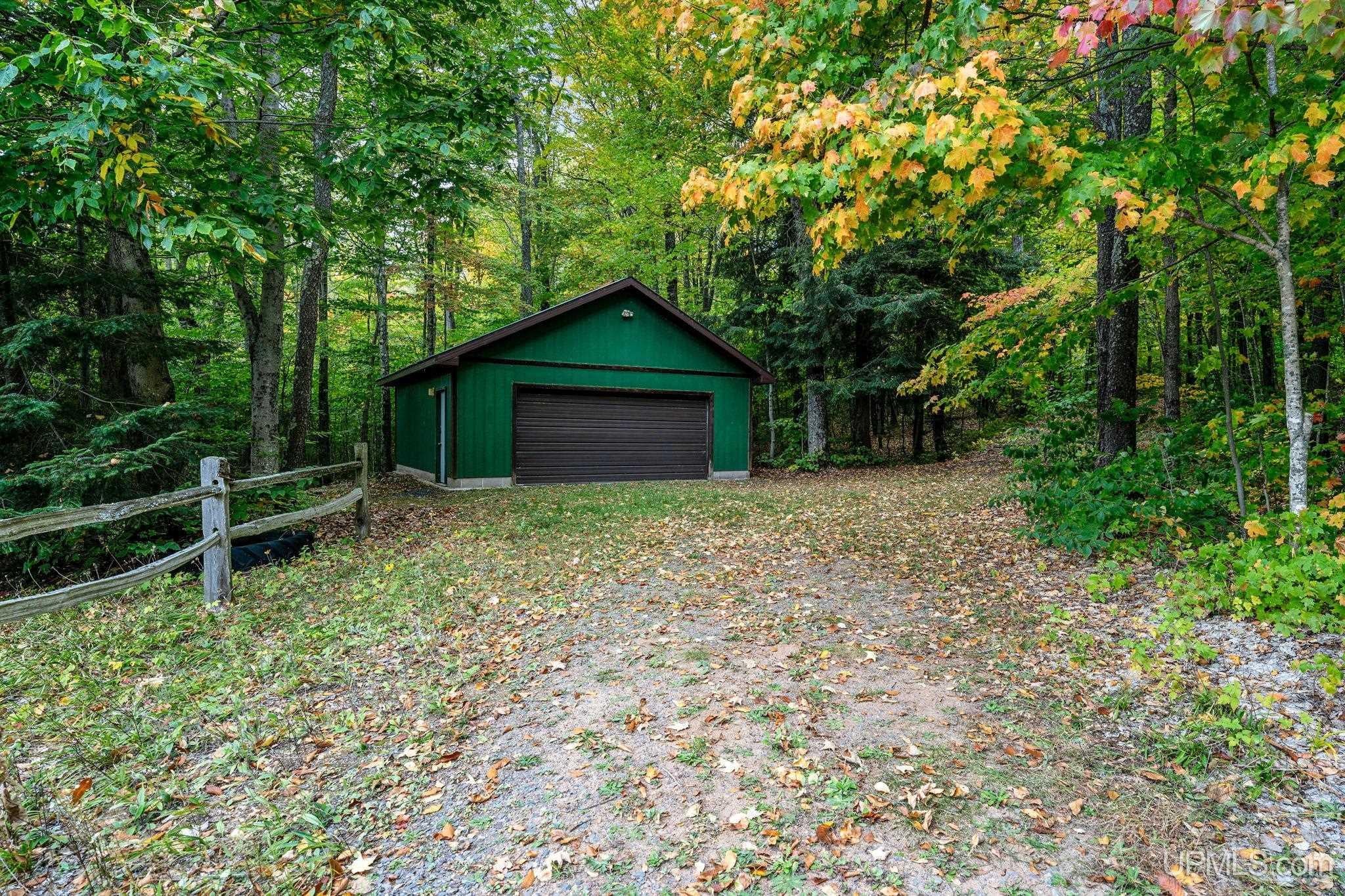 E6971 Maple Grove Road Munising, MI 49862 - Photo 49 of 61 Gallery Image 49