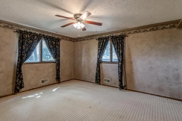 $1,500 | 11197 608th Avenue, Minnesota Lake, MN 56068