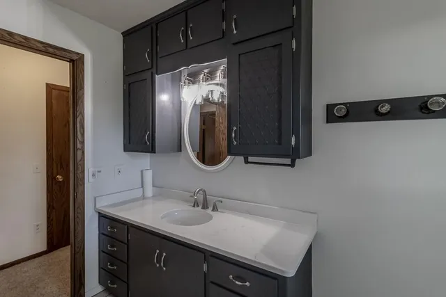 $1,500 | 11197 608th Avenue, Minnesota Lake, MN 56068