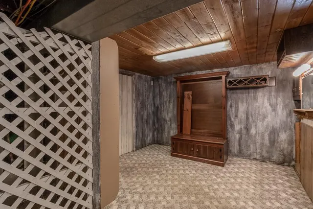 $1,500 | 11197 608th Avenue, Minnesota Lake, MN 56068