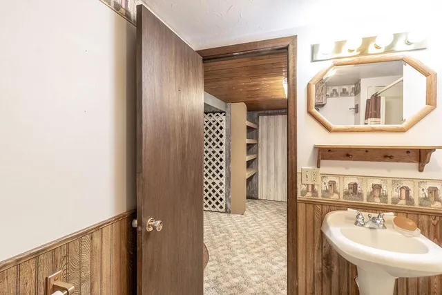 $1,500 | 11197 608th Avenue, Minnesota Lake, MN 56068