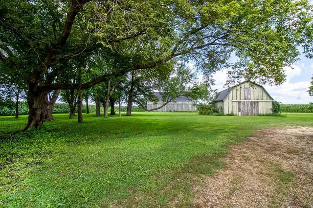 $1,500 | 11197 608th Avenue, Minnesota Lake, MN 56068