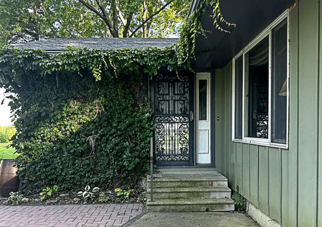 $1,500 | 11197 608th Avenue, Minnesota Lake, MN 56068