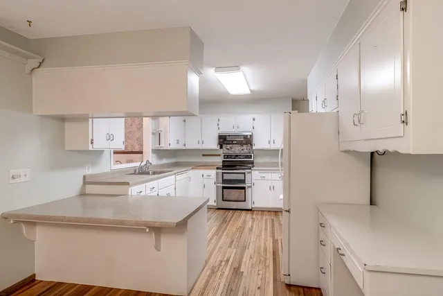 $1,500 | 11197 608th Avenue, Minnesota Lake, MN 56068