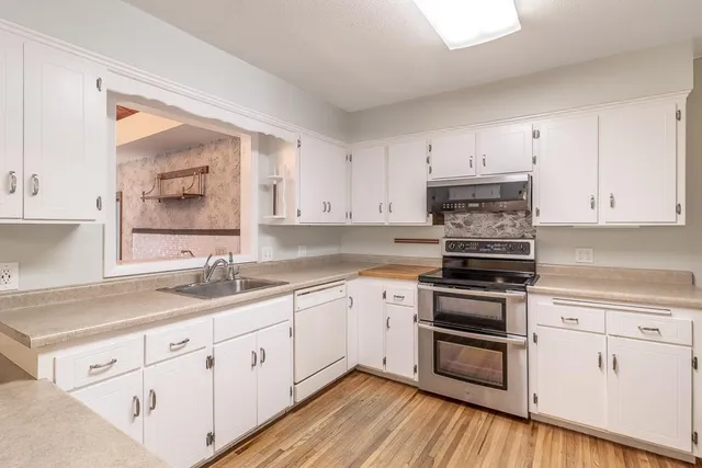 $1,500 | 11197 608th Avenue, Minnesota Lake, MN 56068