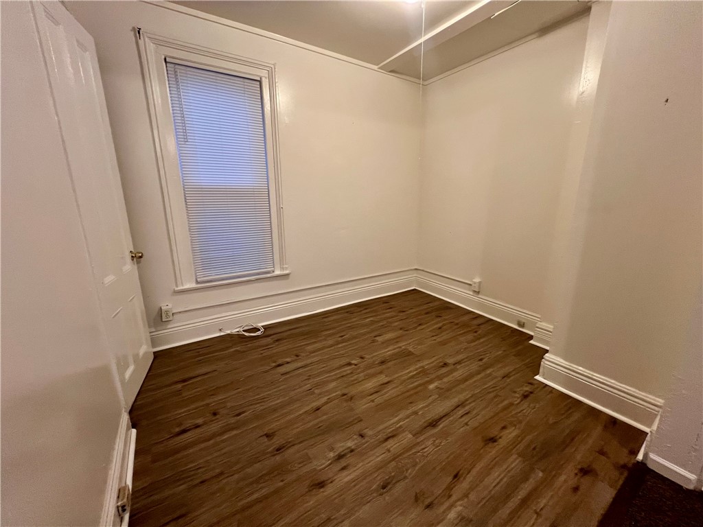 121 Columbia Avenue Rochester, NY 14608 - Photo 6 of 10 Gallery Image 6
