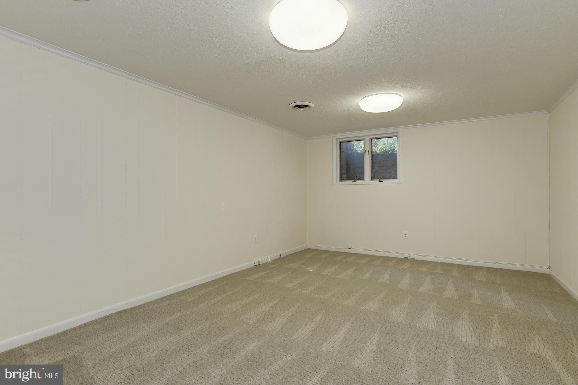 17922 Pond Road Ashton, MD 20861 - Photo 21 of 30 Bedroom