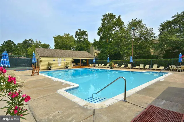 $964,000 | 332 Forsythia Court, Unit D, Bethany Beach, DE 19930