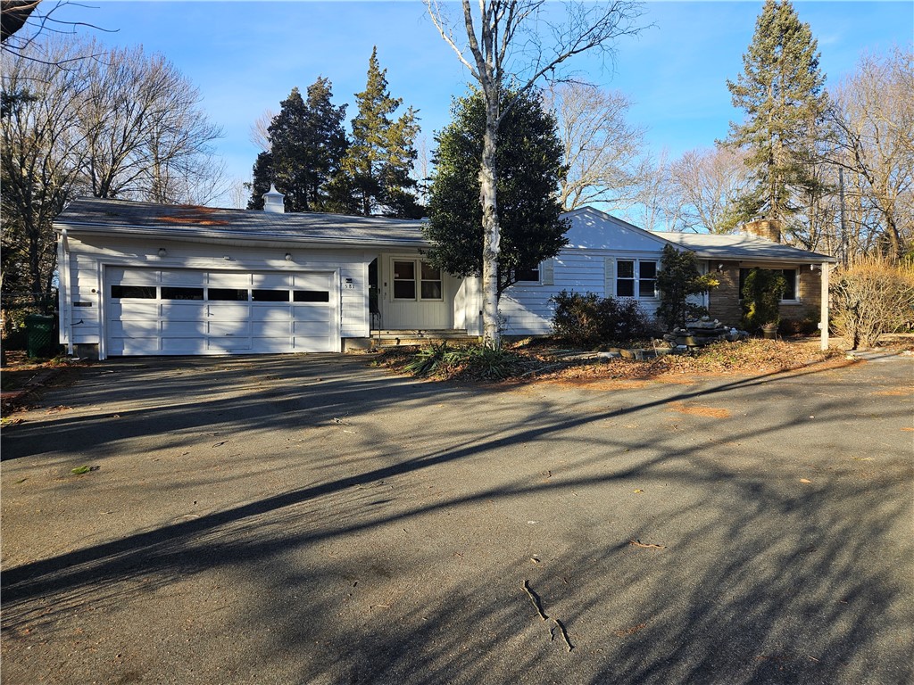 581 Cowesett Road Warwick, RI 02886 - Photo 1 of 42 Gallery Image 1