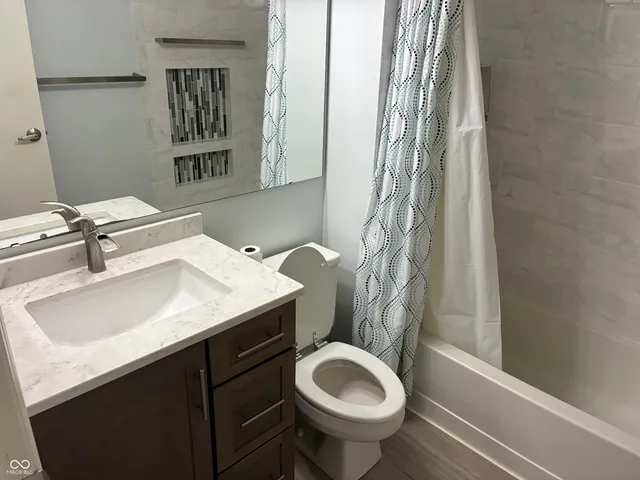 $2,500 | 7687 Madden Lane, Fishers, IN 46038