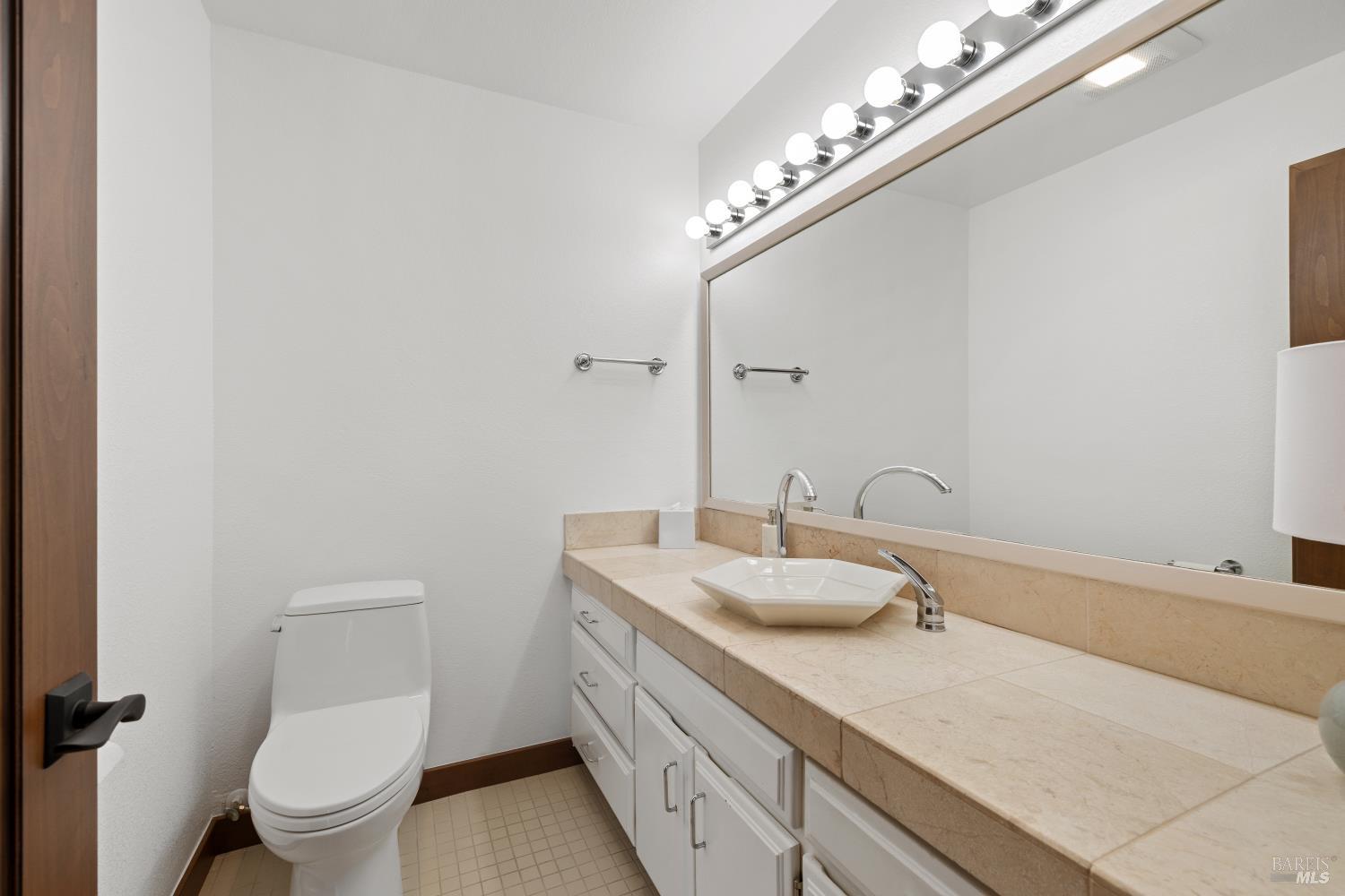 2740 River Road Windsor, CA 95492 - Photo 22 of 42 Gallery Image 22