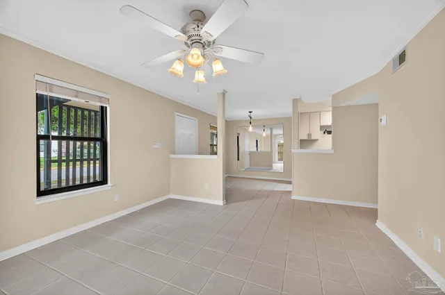 $185,000 | 2299 Scenic Highway, Unit R10, Pensacola, FL 32503