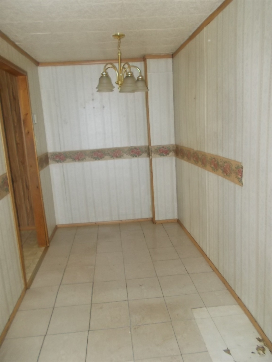 7901 Yankeetown Road Newburgh, IN 47630 - Photo 9 of 12 Gallery Image 9