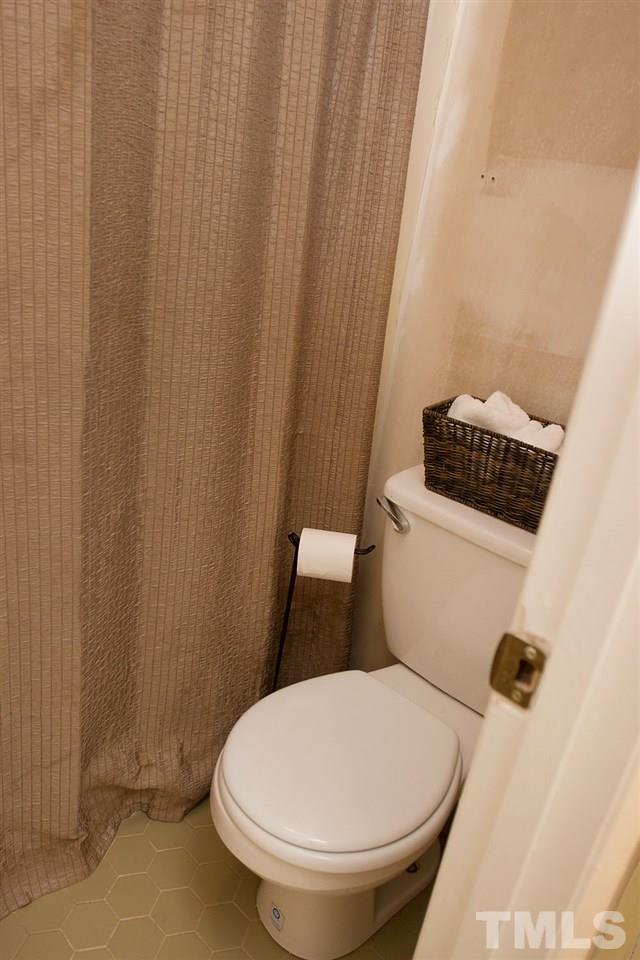 717 East Millbrook Road, Unit 717 Raleigh, NC 27609 - Photo 18 of 24