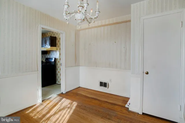 $275,000 | 5008 36th Avenue, Hyattsville, MD 20782