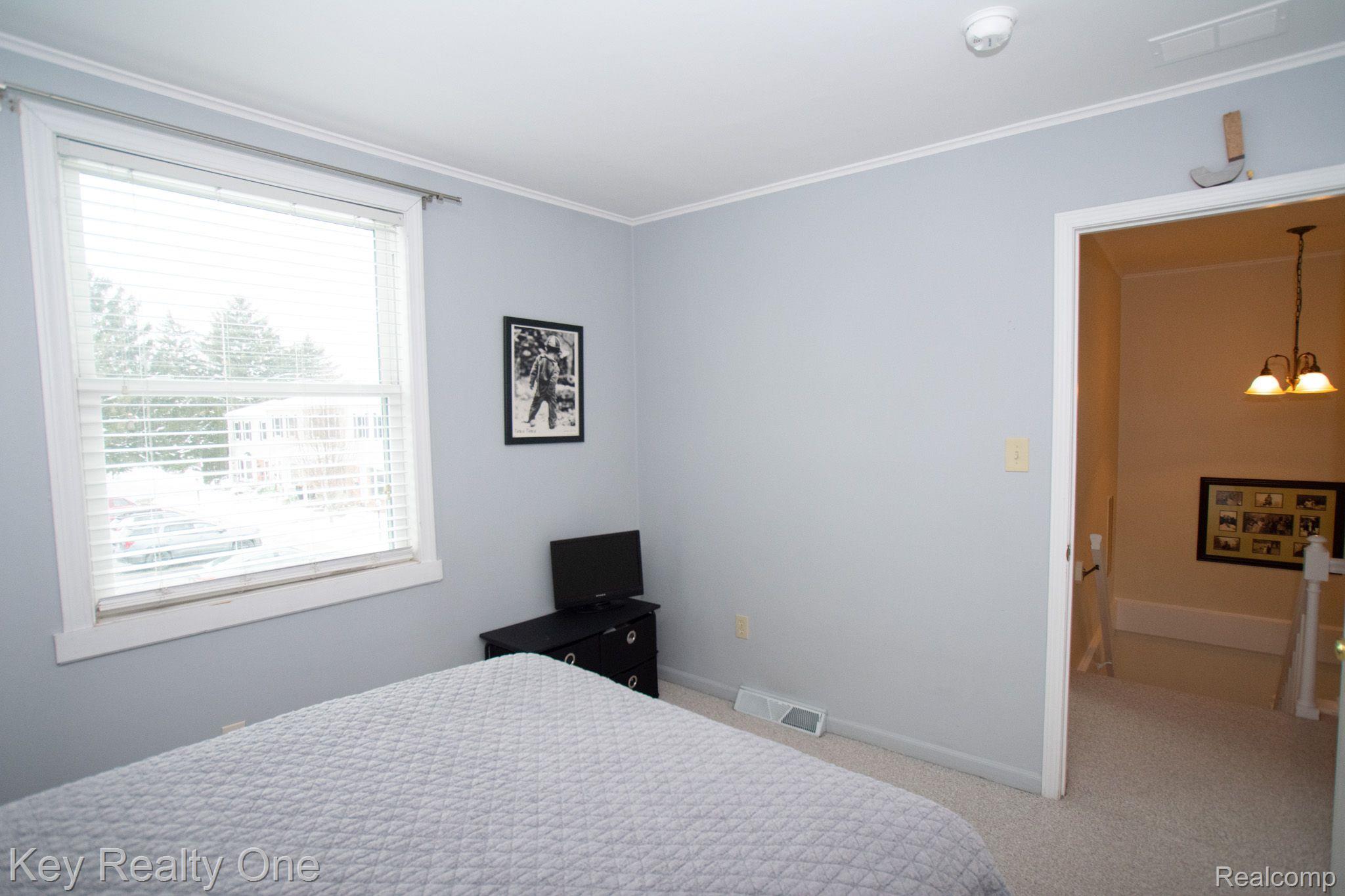 1106 Moreland Court Rochester, MI 48307 - Photo 18 of 21 Gallery Image 18
