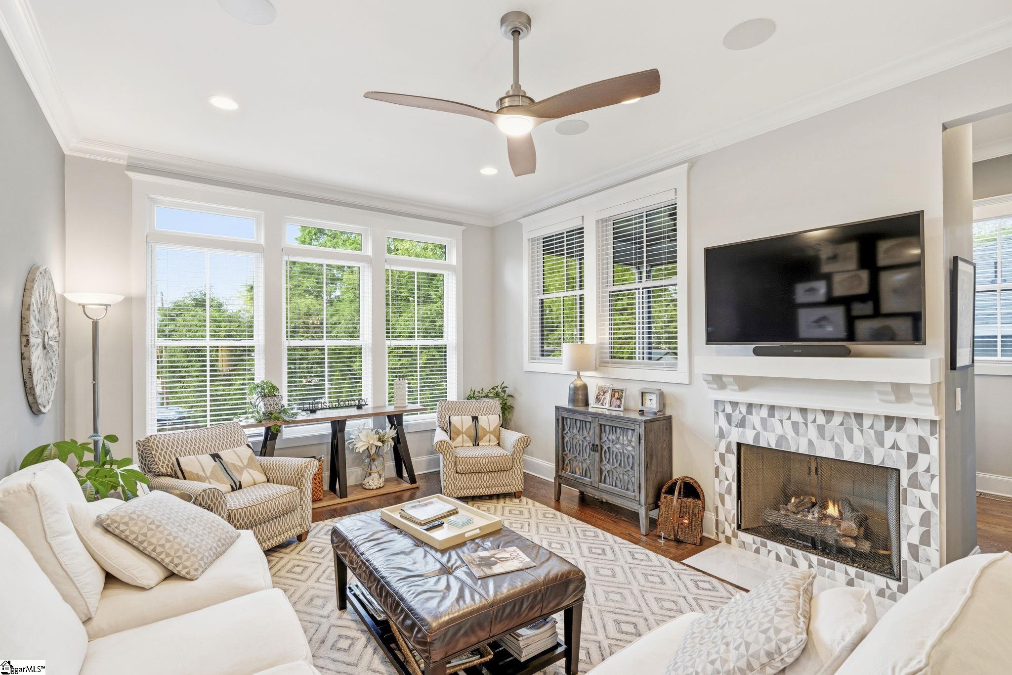 208 B Perry Avenue Greenville, SC 29601 - Photo 14 of 49