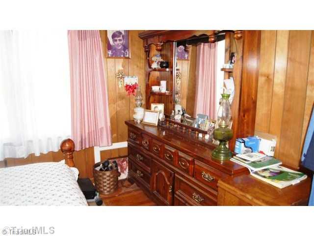 874 Anglin Mill Road Stoneville, NC 27048 - Photo 11 of 16 1st Bedroom.