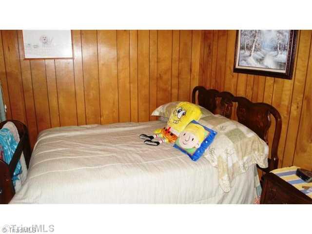 874 Anglin Mill Road Stoneville, NC 27048 - Photo 13 of 16 2nd Bedroom.