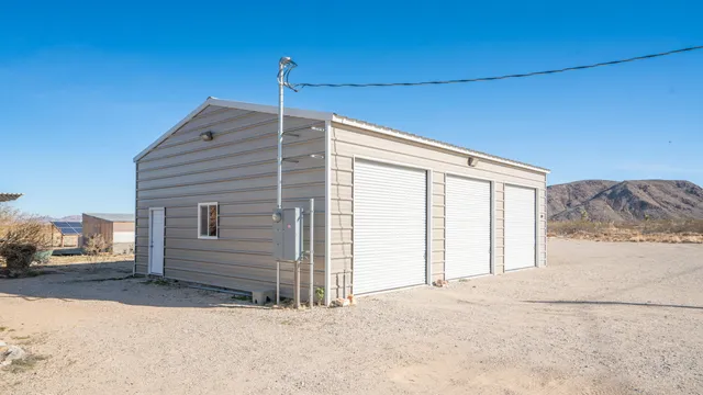 $509,000 | 2467 Sand Drive, Landers, CA 92285