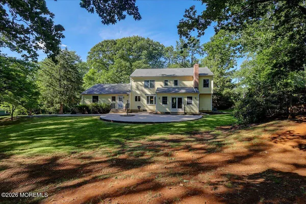 $1,275,000 | 6 Rimwood Drive, Lincroft, NJ 07738