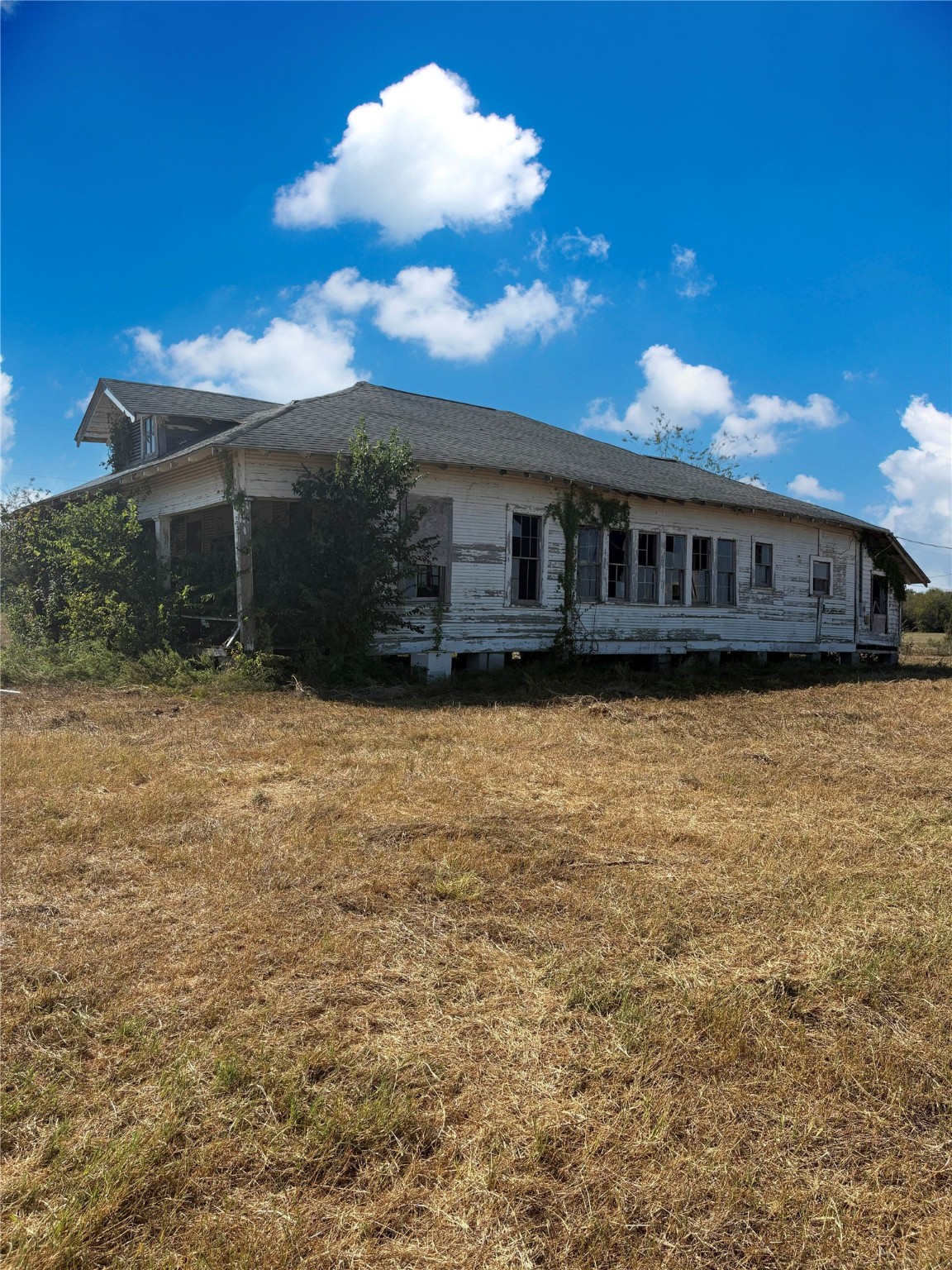 5 Acres Fm 3090 Road Anderson, TX 77830 - Photo 7 of 8 a view of a house with a yard