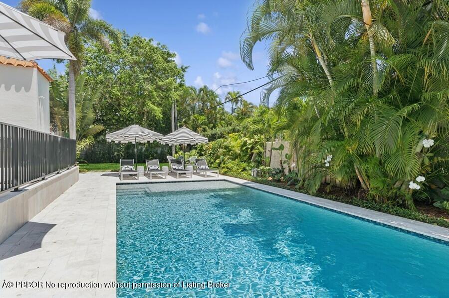 310 Almeria Road West Palm Beach, FL 33405 - Photo 39 of 71 39_310AlmeriaRd_29003_Pool_Small