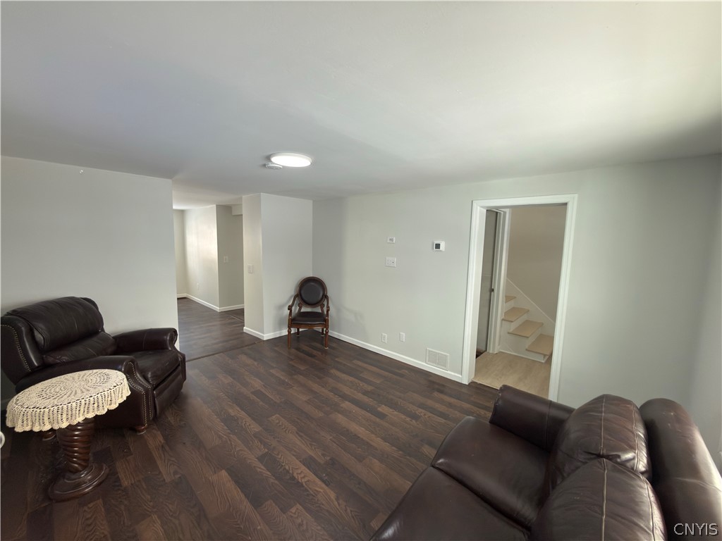 9 West 9th Street Oswego, NY 13126 - Photo 6 of 30 Living Room